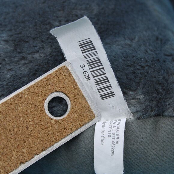 Emperor Penguin Classic Toy Company 2007 Grey White Black Stuffed Plush Toy 13" - Picture 10 of 10